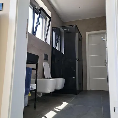 Villa Lt Luxury Rrushkull (Durres)