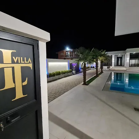 Villa Lt Luxury