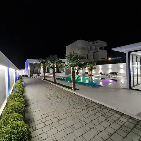 Lt Luxury Villa Rrushkull (Durres)