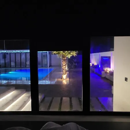 Villa Lt Luxury *